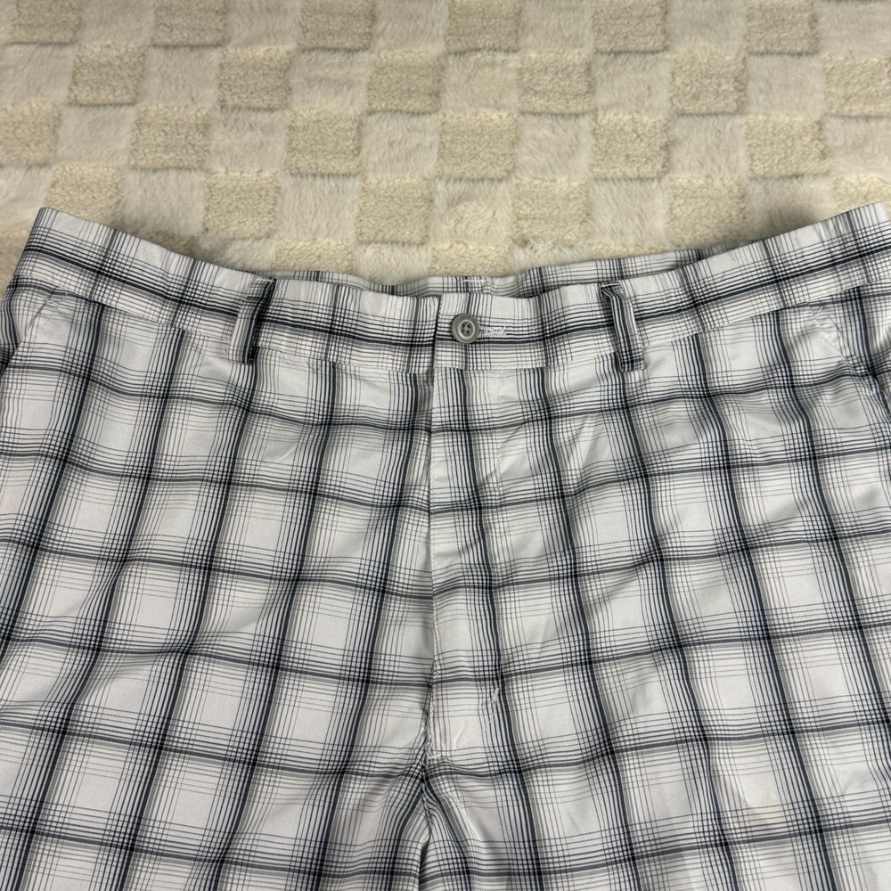 Grand Slam White Plaid Men's Shorts Size 36 with Side Leg‎ Pocket - Picture 3 of 7